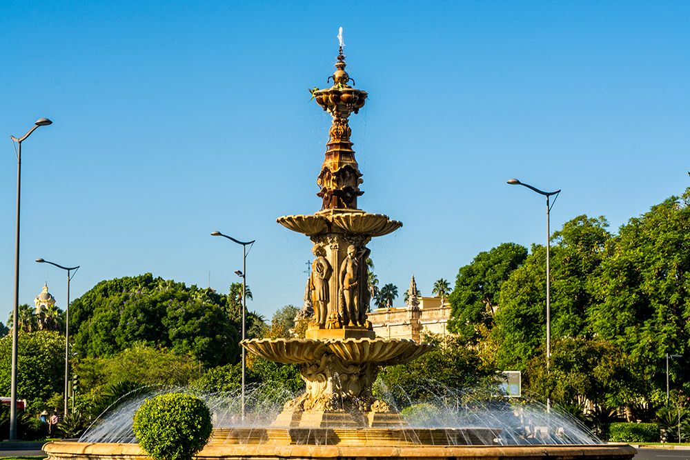 Fuente de las Cuatro Estaciones (Fountain of the Four Seasons), Seville, Andalusia, Spain.